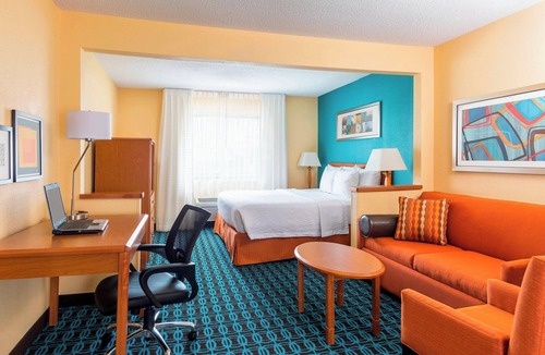 Muncie Hotel | Fairfield Inn by Marriott Muncie