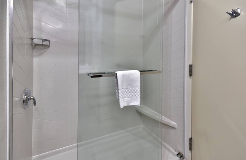 Bermuda Hotel | Fairfield Inn By Marriott Richmond Chester