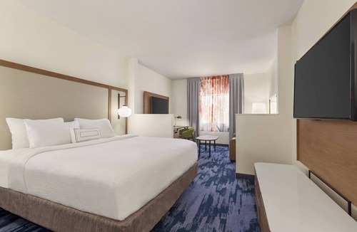 Tracy Hotel | Fairfield Inn by Marriott Tracy