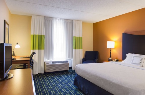 Evansville Hotel | Fairfield Inn By Marriott Evansville East