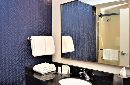 Riverside Hotel | Fairfield Inn Marriott Corning