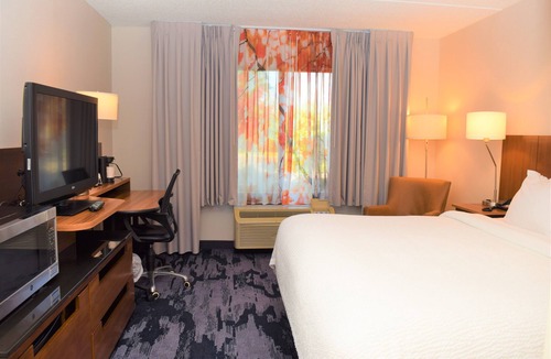 Riverside Hotel | Fairfield Inn Marriott Corning