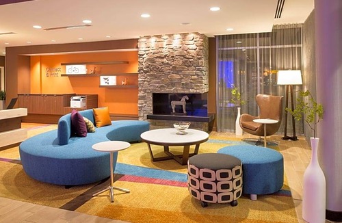 Burlington Hotel | Fairfield Inn & Suites by Marriott Burlington