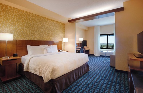 Bay Esplanade Hotel | Fairfield Inn & Suites by Marriott Clearwater Beach