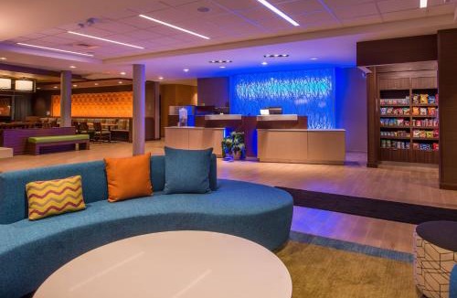 Maryland Heights Hotel | Fairfield Inn & Suites by Marriott St. Louis Westport