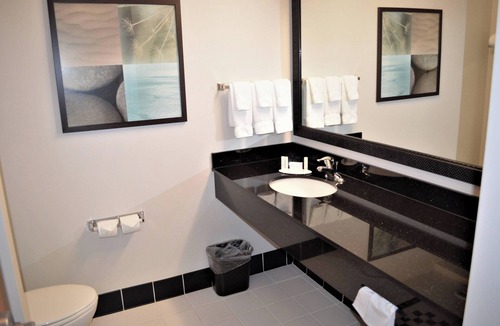 Sault Ste. Marie Hotel | Fairfield Inn & Suites by Marriott Sault Ste. Marie
