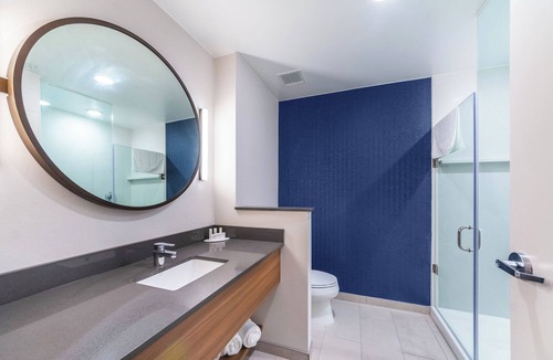 Central City Hotel | Fairfield Inn & Suites by Marriott Corpus Christi Central