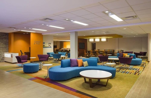 Fort Lee - Paramus Hotel | Fairfield Inn & Suites by Marriott Paramus