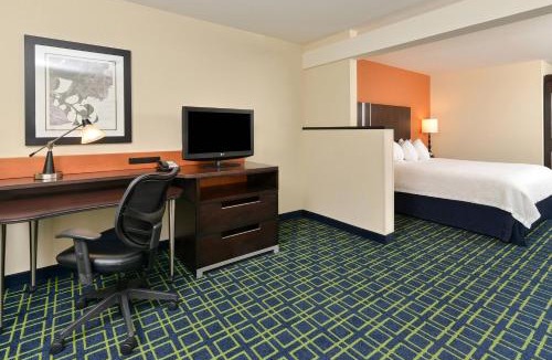 Southwest Area Hotel | Fairfield Inn & Suites by Marriott Cedar Rapids