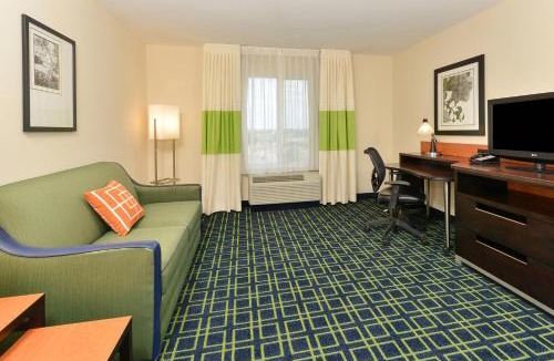 Southwest Area Hotel | Fairfield Inn & Suites by Marriott Cedar Rapids