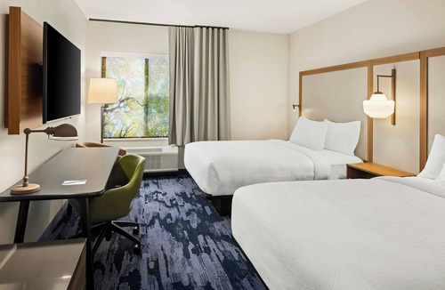Cedar Rapids Hotel | Fairfield Inn & Suites by Marriott Cedar Rapids North