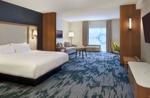 Orillia Hotel | Fairfield Inn & Suites by Marriott Orillia