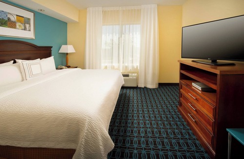 Marshall Hotel | Fairfield Inn & Suites by Marriott Marshall
