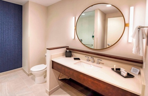 Ottawa Division Hotel | Fairfield Inn & Suites by Marriott Ottawa Airport