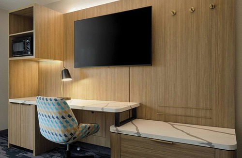 Brunswick Hotel | Fairfield Inn & Suites By Marriott - Brunswick