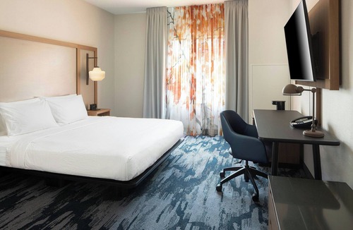 Cheektowaga Hotel | Fairfield Inn & Suites by Marriott Buffalo Airport