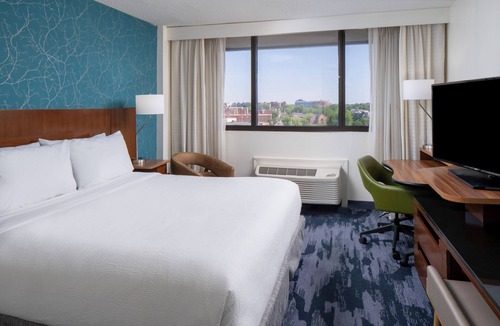 Second Ward Hotel | Fairfield Inn & Suites by Marriott Charlotte Uptown