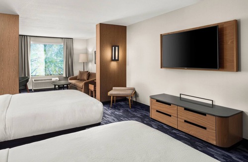 Duluth Hotel | Fairfield Inn & Suites by Marriott Duluth