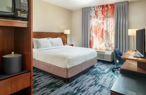 Jackson Hotel | Fairfield Inn & Suites by Marriott Jackson