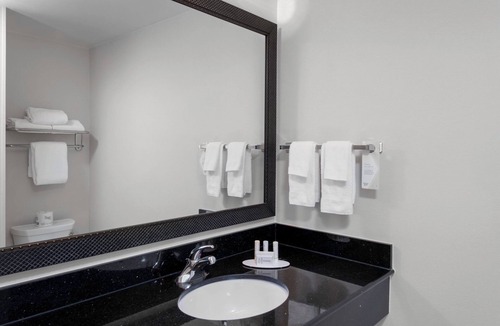 Downtown Wichita Hotel | Fairfield Inn & Suites by Marriott Wichita Downtown