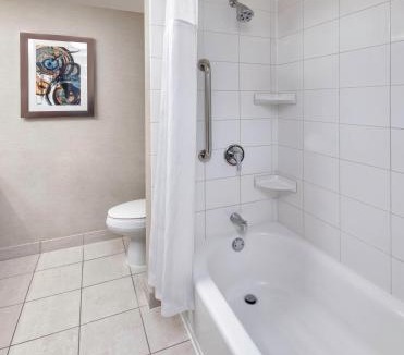 Steeles Industrial Hotel | Fairfield Inn & Suites by Marriott Toronto Brampton