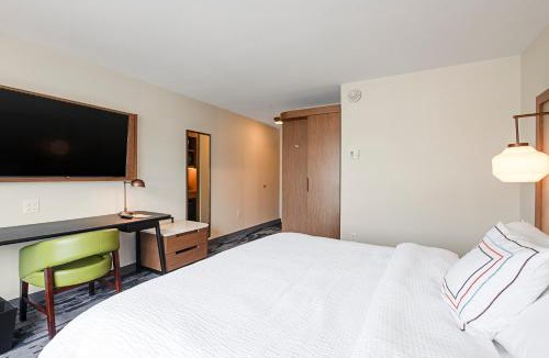 Park Point Hotel | Fairfield Inn & Suites By Marriott Duluth Waterfront