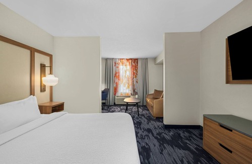 Hammond Hotel | Fairfield Inn & Suites by Marriott Chicago Southeast/Hammond