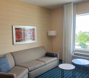 Buda Hotel | Fairfield Inn & Suites by Marriott Austin Buda
