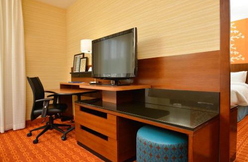 Big Flats Airport Hotel | Fairfield Inn & Suites by Marriott Elmira Corning