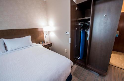 Huntsville Hotel | Fairfield Inn & Suites by Marriott Huntsville
