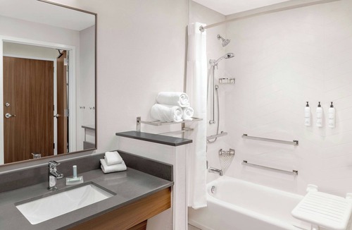 Norwalk Hotel | Fairfield Inn & Suites by Marriott® Norwalk Des Moines