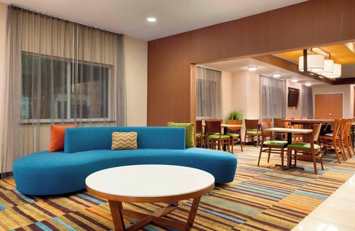 Plano Hotel | Fairfield Inn & Suites Dallas Plano