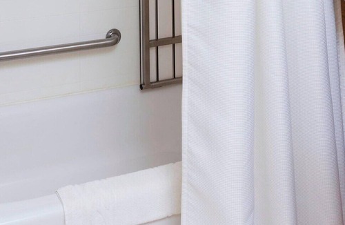 Galesburg Hotel | Fairfield Inn & Suites Galesburg