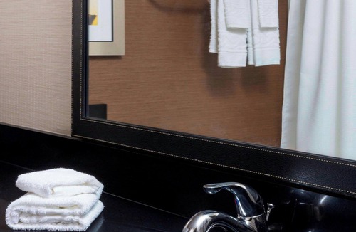 Galesburg Hotel | Fairfield Inn & Suites Galesburg