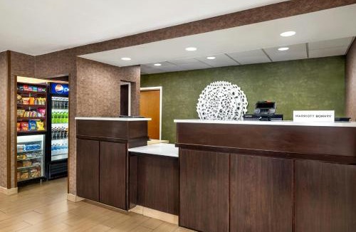 Hattiesburg Hotel | Fairfield Inn & Suites Hattiesburg/University