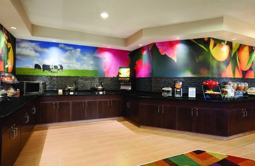 Lansing Hotel | Fairfield Inn & Suites Lansing West