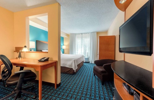 Stevens Point Hotel | Fairfield Inn & Suites Stevens Point