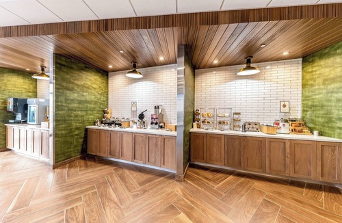 Gainesville Hotel | Fairfield Inn & Suites by Marriott Gainesville I-35