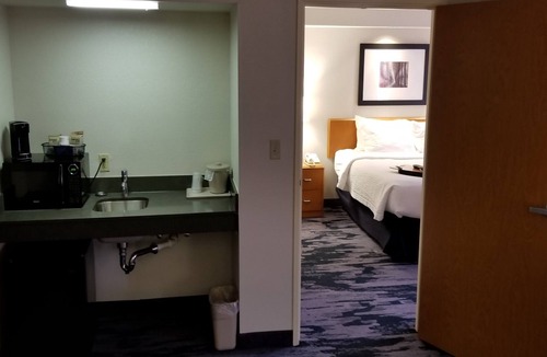 Mount Vernon Hotel | Fairfield Inn & Suites by Marriott Mt. Vernon Rend Lake