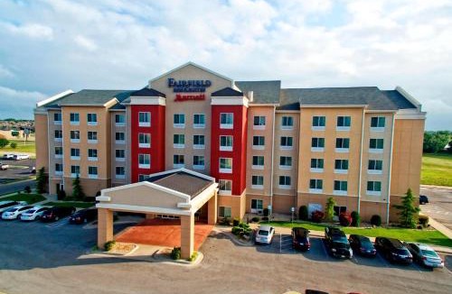 Central Oklahoma City Hotel | Fairfield Inn & Suites by Marriott Oklahoma City NW Expressway/Warr Acres