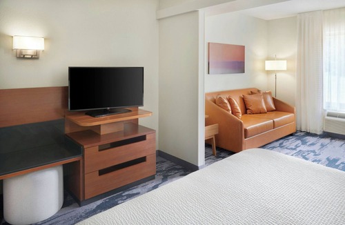 Spring Ridge Hotel | Fairfield Inn & Suites Reading Wyomissing