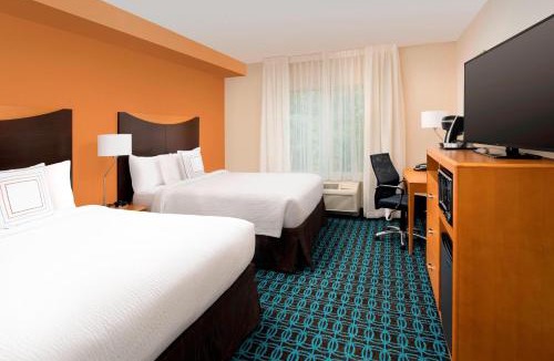 Northeast Hotel | Fairfield Inn & Suites-Washington DC