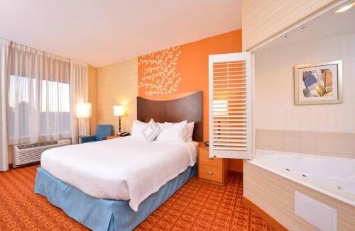 Nottingham Hotel | Fairfield Inn & Suites White Marsh