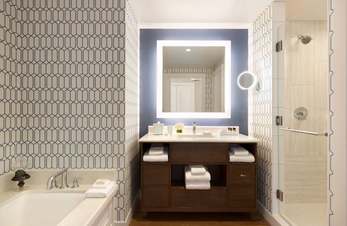 Waller Creek District Hotel | Fairmont Austin Gold Experience