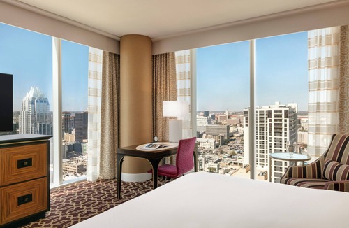 Waller Creek District Hotel | Fairmont Austin Gold Experience