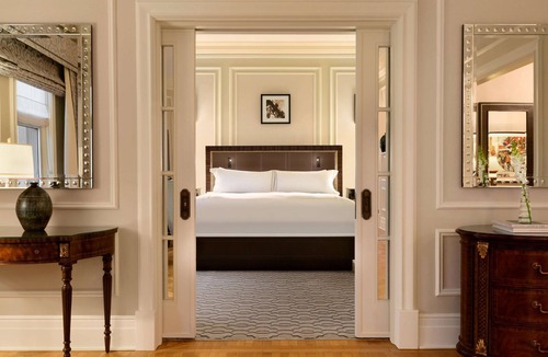 Byward Market - Parliament Hill Hotel | Fairmont Chateau Laurier