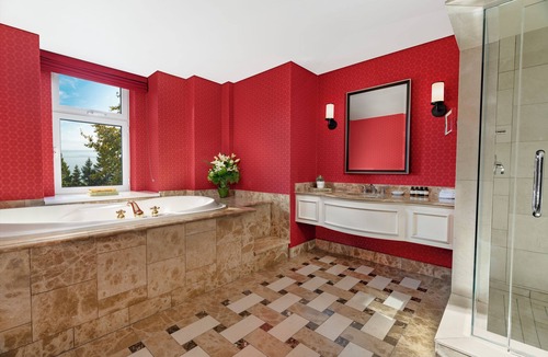 Pointe-au-Pic Hotel | Fairmont Le Manoir Richelieu