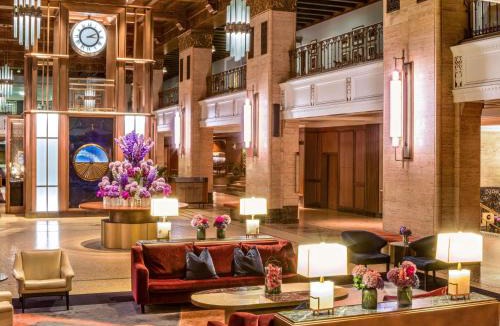 Financial District Hotel | Fairmont Royal York Hotel