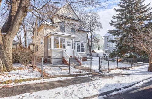 Worcester House | Fairmont Suites