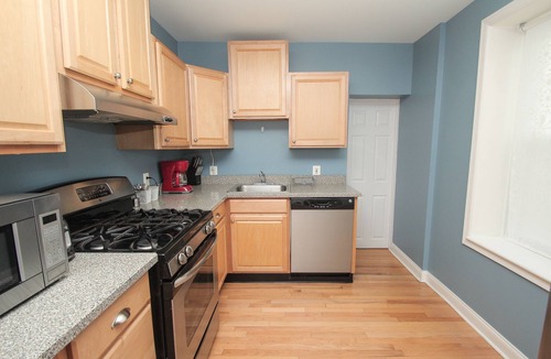 Brewerytown House | Fairmount Convenient + Spacious 4Bed/2Bath - Sleeps 9